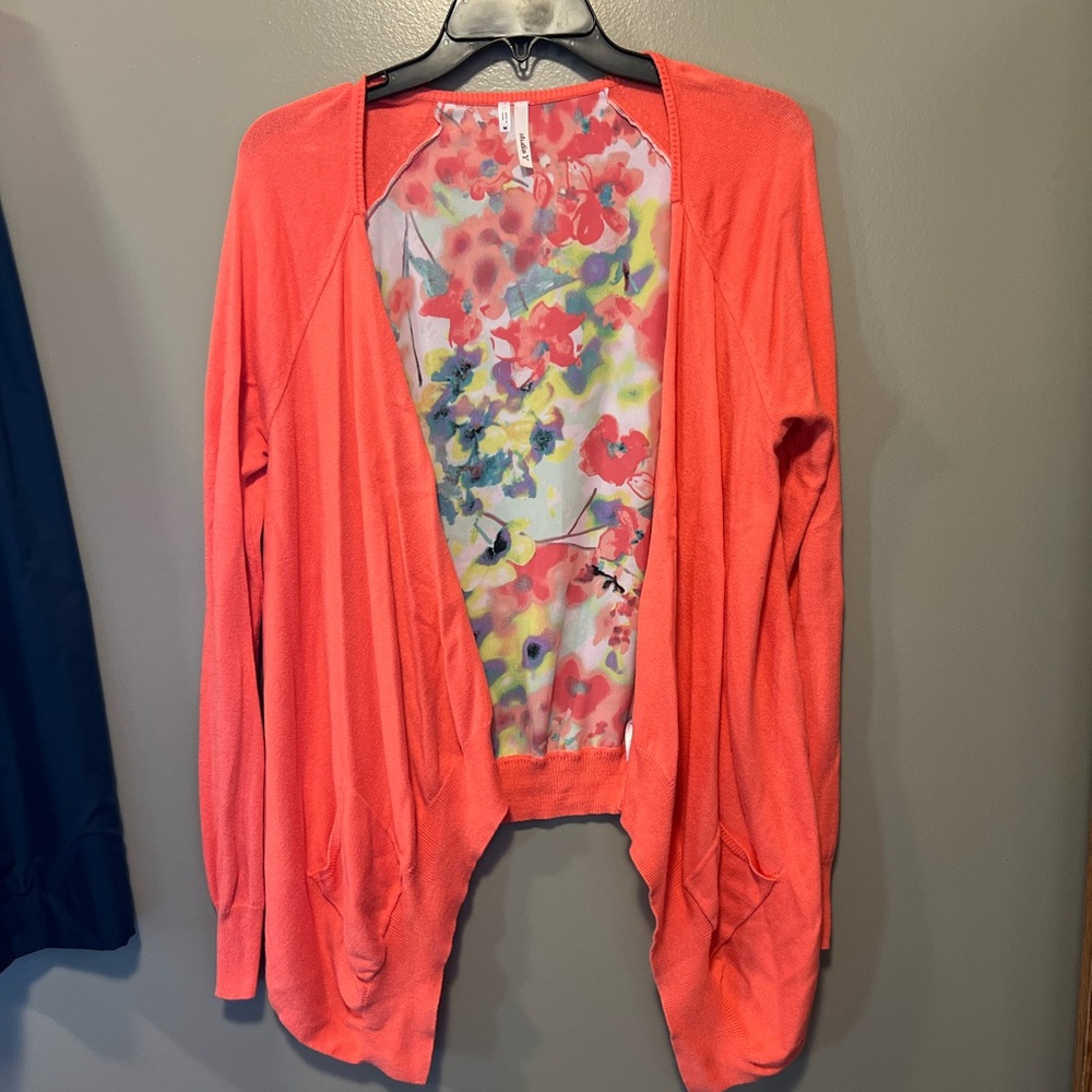 🔴 Studio Y (Maurice’s) cardigan, medium